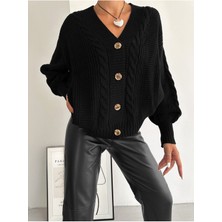 Kadın 4 Düğmeli Triko Hırka