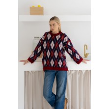 Kadın Oversize Sardonlu Tiftik Kazak – Yumoş Dokulu & Desenli