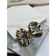 Leopar Desenli Sallantılı Çelik Küpe 3