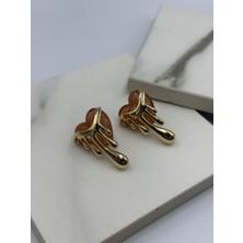 Gold Detaylı Kalp Figürlü Tasarım Küpe