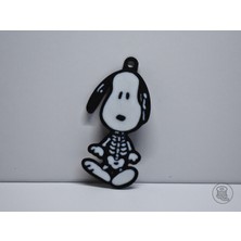 Yeni Snoopy Skeleton Keychain (Sadece Plastik Aparattır!!!)