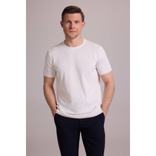 Ysf Erkek Beyaz Regular Fit Bisiklet Yaka Triko Tişört