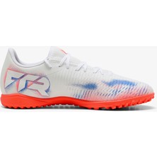 Puma Future 8 Play Tt Erkek Beyaz Halı Saha Kramponu.01