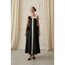 Siyah Güllü Askılı Elbise