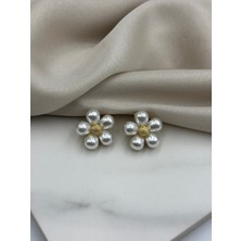 Gold Detaylı Inci Taşlı Papatya Model Küpe