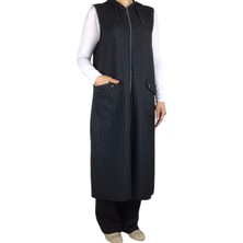 Önü Fermuarlı Kapüşonlu Üstten Cepli Kapitone Yelek