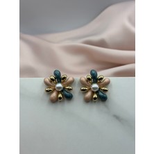 Mavi ve Pembe Mineli Inci Detaylı Çiçek Formlu Tasarım Küpe