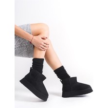 Kadın Siyah Süet Içi Kürklü Kalın Tabanli (4,5 cm ) Mini Kısa Bot