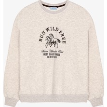 At Baskılı Yazı Nakışlı Oversize Sweatshirt Bej