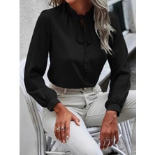 Arben Boutique Kadın Uzun Kollu Yakalı Yakadan Bağcıklı Düğmeli Sandy Bluz