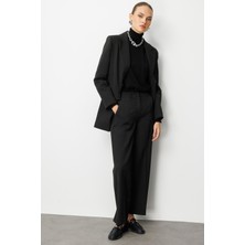 Mizalle Cepli Klasik Siyah Kumaş Pantolon