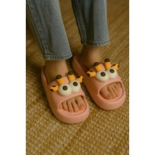 Ecrou Pembe Zürafa Karikatürlü Kadın Terlik