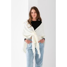 T-Crazy Püsküllü Üçgen Omuz Şalı, Şık ve Pratik Triko Örme Aksesuar, Üçgen Dökümlü Triko Şal