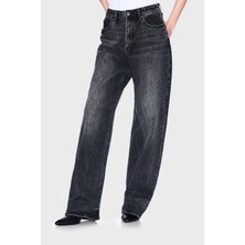 Armani Exchange Pamuklu Relaxed Fit Yüksek Bel Geniş Paça Jeans Bayan Kot Pantolon XW000100 AF16084 MC002