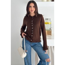 Kadın Kalın Tiftik Hırka – Fırfır Kollu & Yumuşak Dokulu