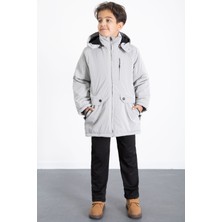 Gri Fermuarlı Göğüs Cepli Içi Kürklü Erkek Çocuk Kapüşonlu Mont 21355