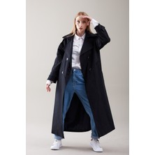 Şık Taş Rengi Düğmeli Trençkot – Rahat ve Modern Kesim