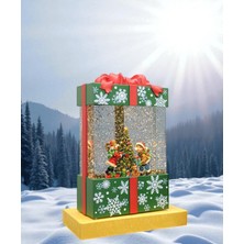 Hediye Kutusu Tasarımlı Işıklı Kar Küresi – Noel Ağacı ve Çocuk Figürlü Dekor