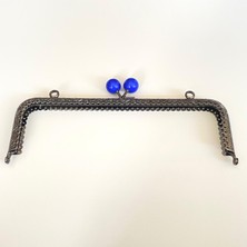 Çanta ve Cüzdan Klipsi Işlemeli Gri Renk Köşeli Model 20 cm Mavi Başlıklı ( Askılıklı )