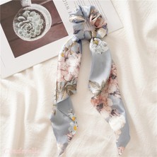 Zarif Lüks Saten Kumaş Fularlı Lastik Toka Mavi Desenli - Kadın Scrunchie Lastikli Saç Tokası