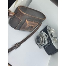 Retro Dekoratif Fotoğraf Makinesi – Deri Kılıflı Vintage Kamera Süs Eşyası