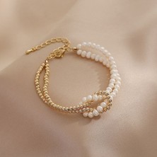 Şıklığınızı Tamamlayan Inci Boncuklu Kadın Kolye