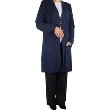 Kadın Önü Üç Düğmeli Mevsimlik Cepli Hırka