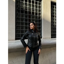 Siyah Suni Deri Fermuarlı Kadın Ceket