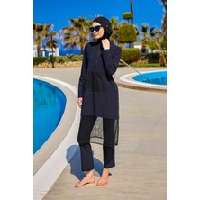  Siyah Tam Kapalı Mayo – Tül Detaylı, Cepli, Su Tahliyeli, 4 Parça Takım M2508-1