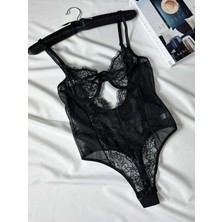 Siyah Dantelli Bodysuit