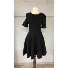 Kısa Kol Siyah Krep Kumaş Mezuniyet Elbisesi