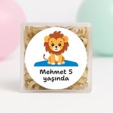 Kişiye Özel Aslan Temalı Doğum Günü Temalı Baskılı Yapışkanlı Etiket 4 cm Yuvarlak 24 Adet