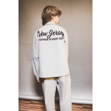 DeFacto Overshirt Fit Polo Yaka Baskılı Uzun Kollu Gömlek Erkek Çocuk G2195A825AU