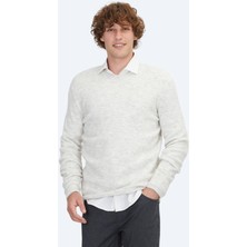 Ekru Bisiklet Yaka Jakarlı Yün Karışımlı Triko Kazak