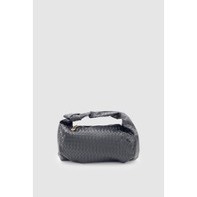 Liora Düğüm Detaylı Örgü Desen El Çantası Siyah