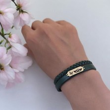 14 Ayar Altın Plakalı Bal Maske Temalı Koyu Yeşil Derili Kelebek Motifli Hediye BILEKLIK-656SEMBOL