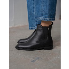 Ati Siyah Hakiki Deri Kadın Bot