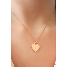 Kalp figürlü gümüş rose plaka kolye