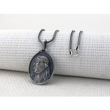 Hz Isa Dikenli Taçlı Üç Boyutlu 925 Ayar Gümüş Erkek Kolye