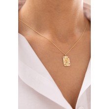 Modern Sanat Dokulu Kırmızı Taşlı 14 Ayar Altın Kolye