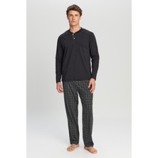 Altınyıldız Classics Erkek Siyah %100 Pamuk Standart Fit Hakim Yaka Desenli Cepli Pijama Takımı Damat Bohçası