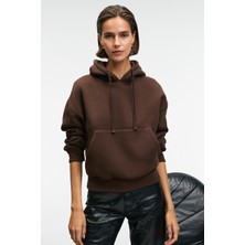 Grimelange SELENE Kadın Kapüşonlu Kangru Cepli Regular Fit Kahverengi Sweatshirt