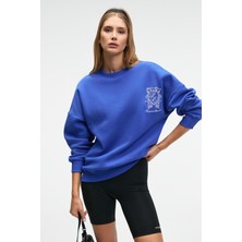 Grimelange AUDRA Kadın Oversize Yuvarlak Yaka Nakış Detaylı Mavi Sweatshirt