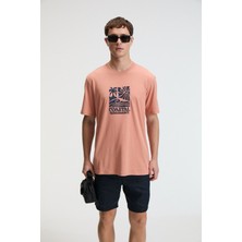 Grimelange SWEET Erkek %100 Pamuk Oversize Fit Baskılı Kısa Kollu Yuvarlak Yakalı Yavruağzı T-Shirt