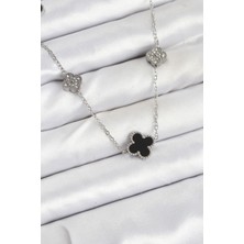 316L Çelik Zincir Gümüş Renk Siyah ve Zirkon Taşlı Yonca Kadın Kolye