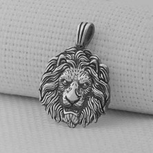 Tutaste Jewellery Yeleli Aslan  925 Ayar Gümüş Erkek Kolye Ucu