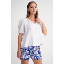 4715 Kadın Yakası Bağlamalı Kısa Kol Müslin Bluz Beyaz