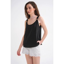 4666 Kadın Toka Detaylı Modal Bluz Siyah