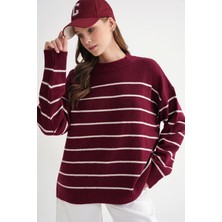 6944 Kadın Salaş Yumuşak Dokulu Çizgili Triko Kazak Bordo