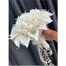 Gelinçiçekcom Renkli Tül Detaylı Gala & Lale Buketi Gerçekçi Görünüm ile Düğün Süsleme